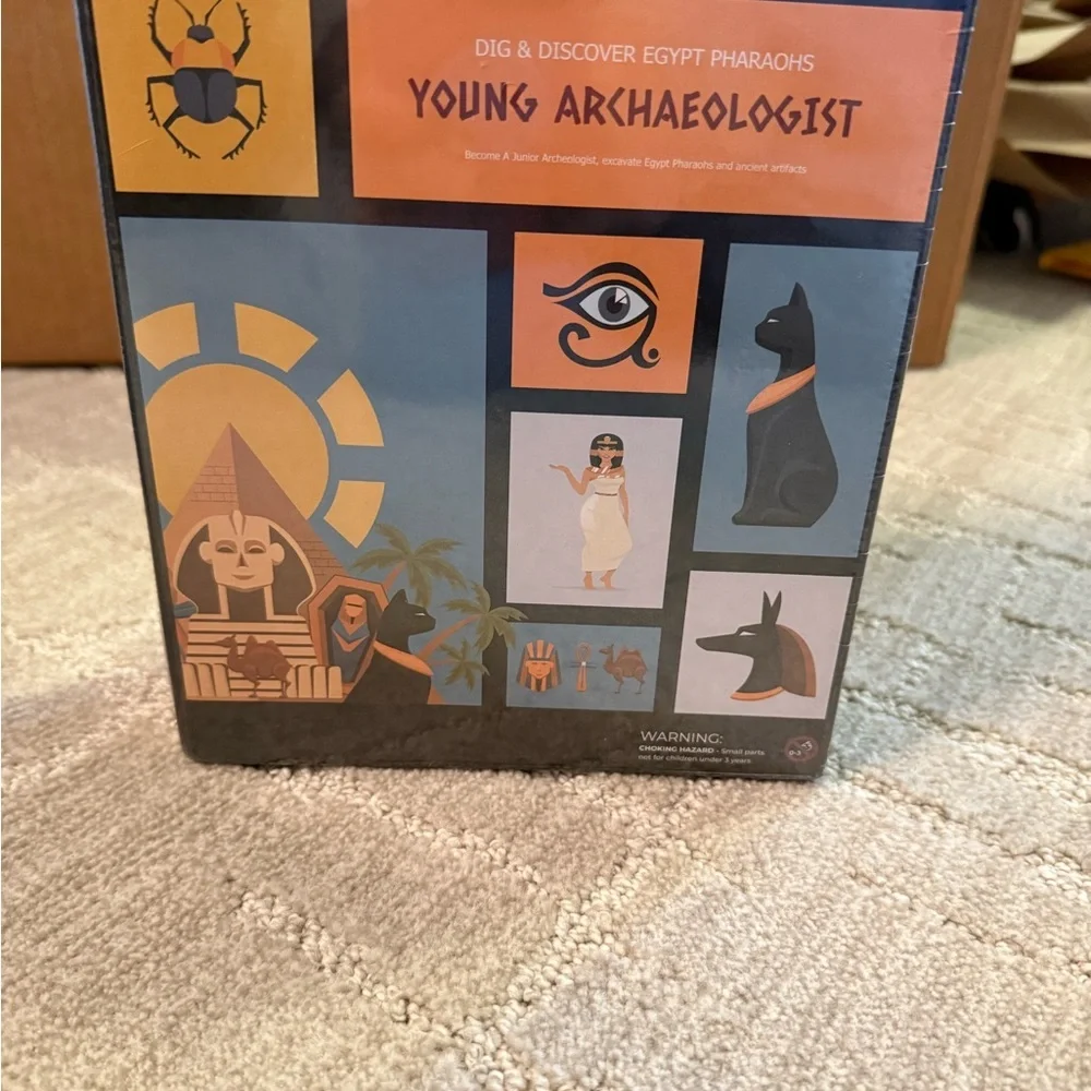 Young Archaeologist Dig & Discover Kit